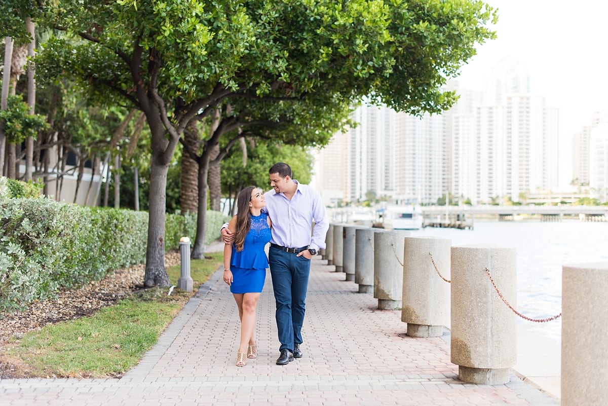 Wynwood-Art-District-Engagement-pictures_0016