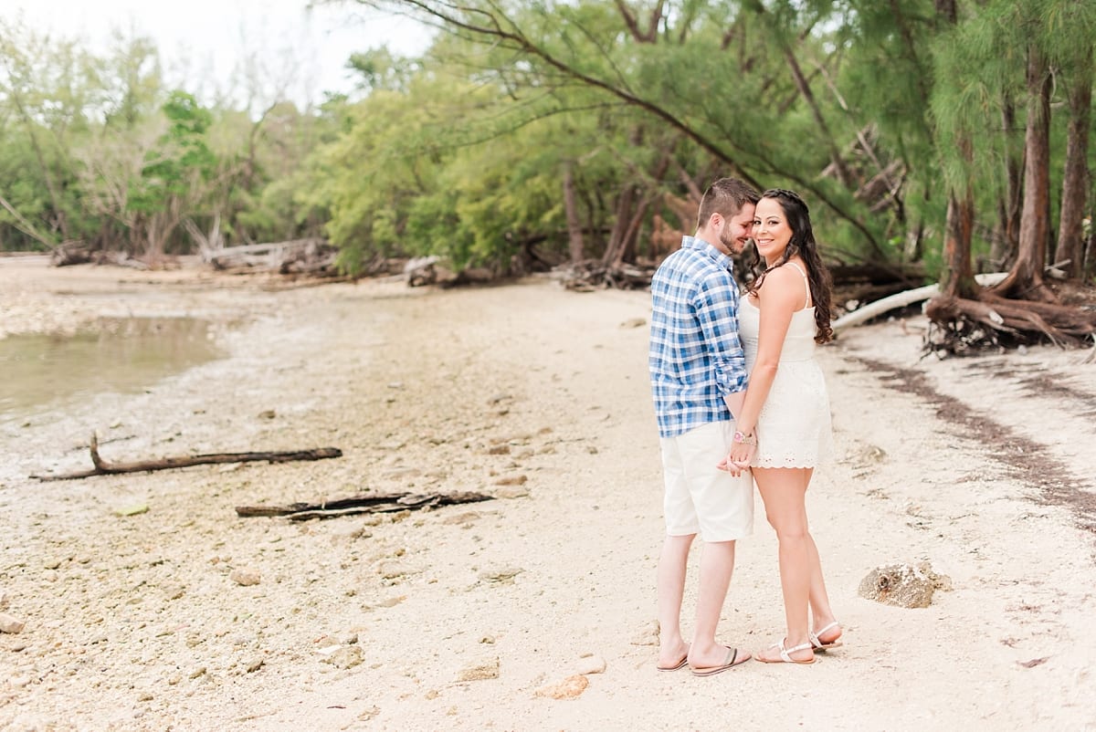 Key-Biscayne-engagement-pictures_0211