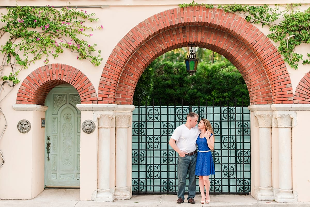 worth-avenue-engagement-pictures_0501