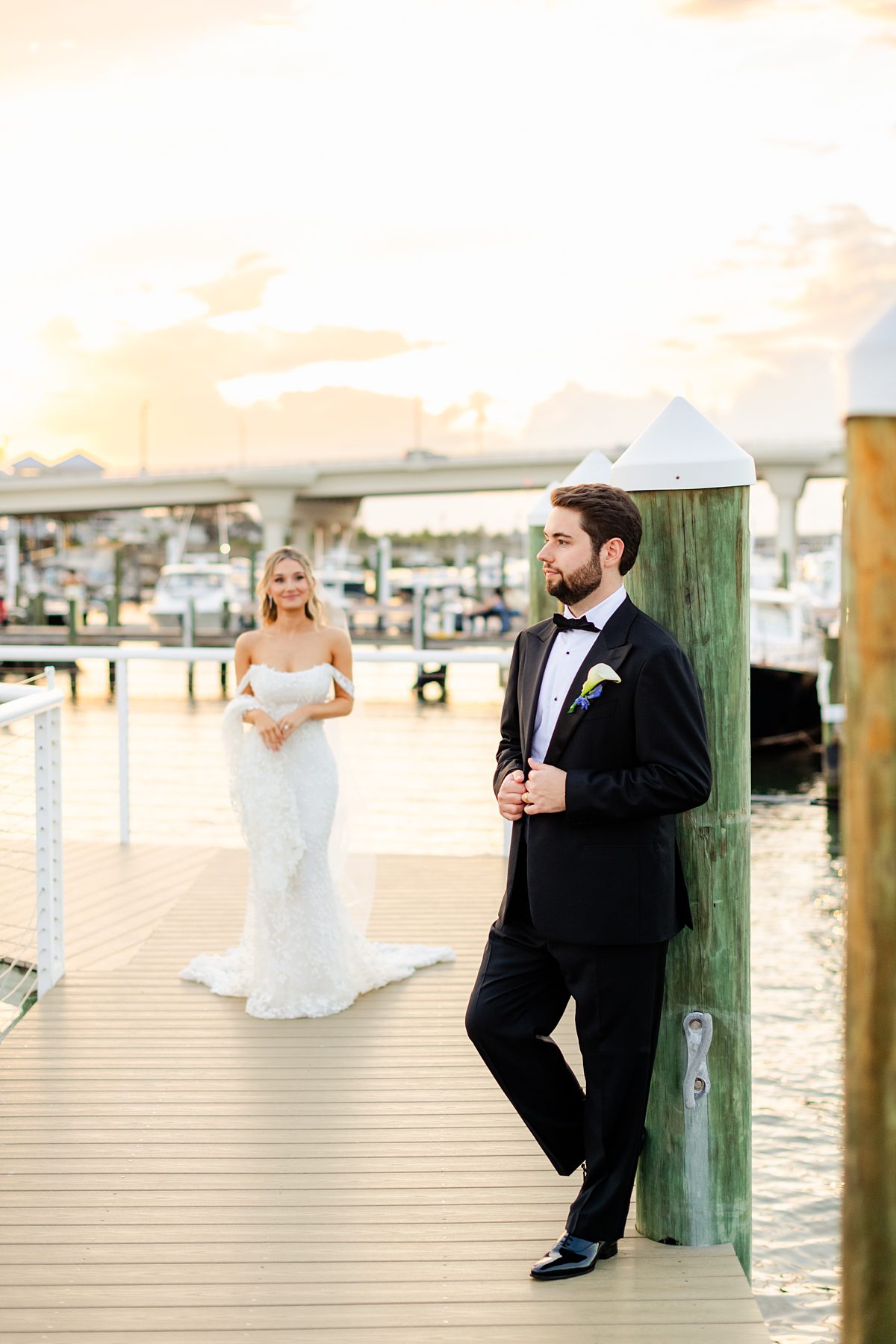 pelican club wedding photos