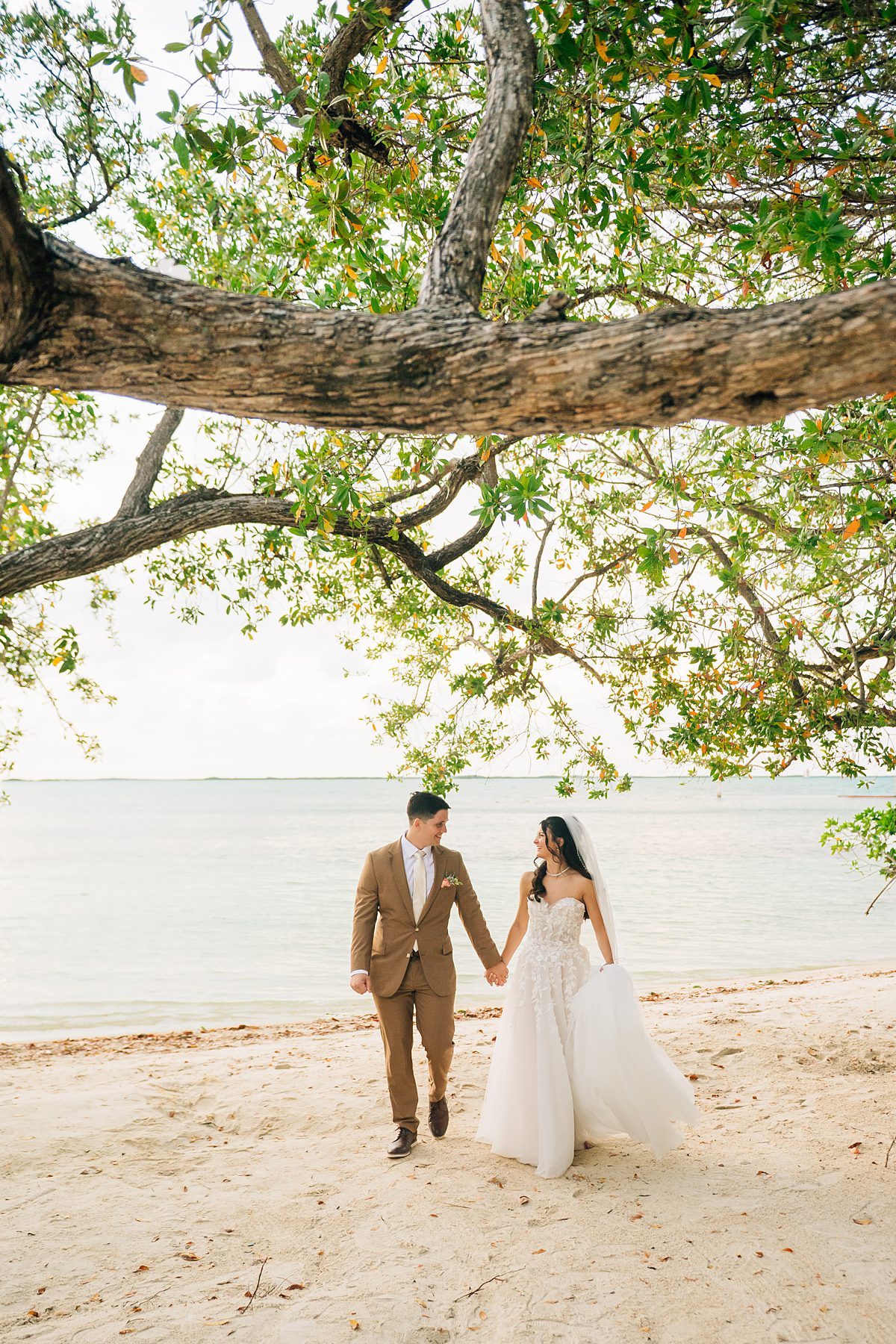 bakers cay resort wedding photos